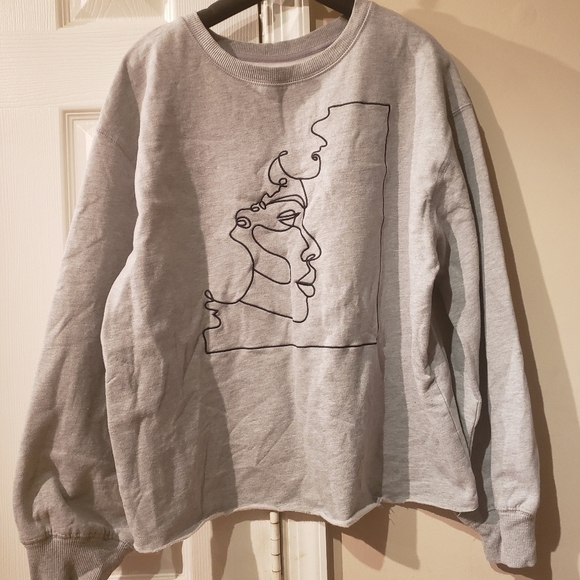 Tops - Cool Staylish Graphic Sweatshirt